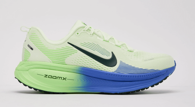 Nike Vomero 18 ON SALE
