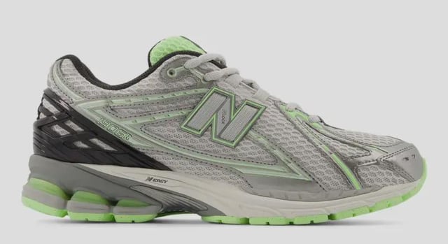 New Balance 1906R Mens Running Shoes (Dark Silver/Metallic/Mint Flash) ON SALE