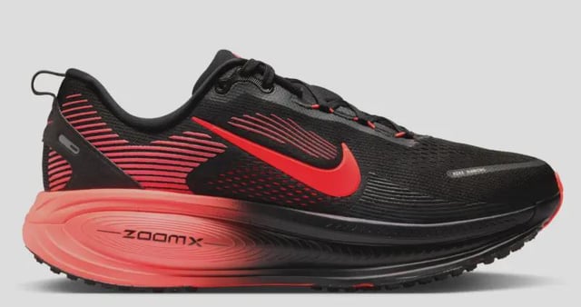 Nike Vomero 18 Mens Running Shoes (Black/Bright Crimson/University Red) ON SALE
