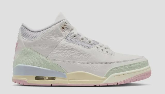 Air Jordan 3 Retro Sail And Jade Aura Mens Lifestyle Shoe - Sail/Jade Aura/Aura/Iced Carmine ON SALE