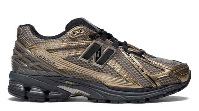 New Balance 1906R Shoes - Mushroom/Black/Black Metallic ON SALE